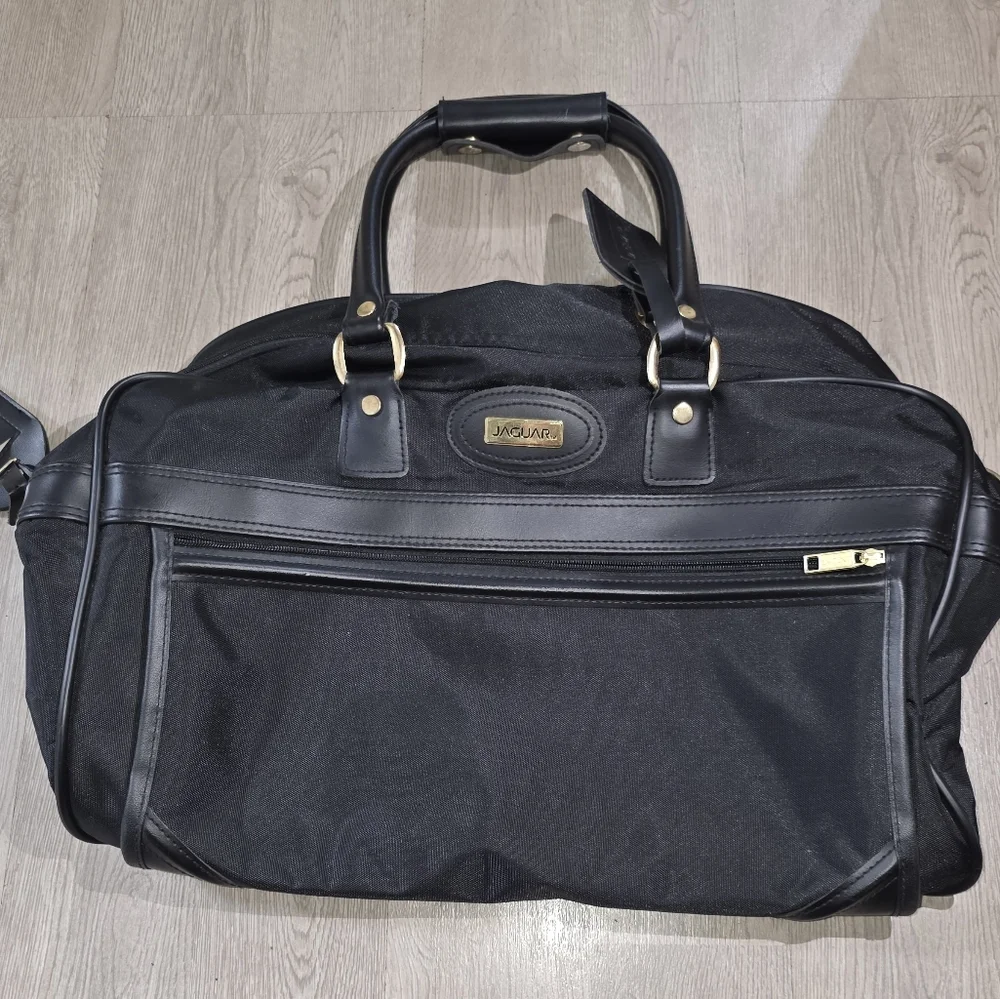 Vintage Jaguar‎ Carry On Luggage Bag.